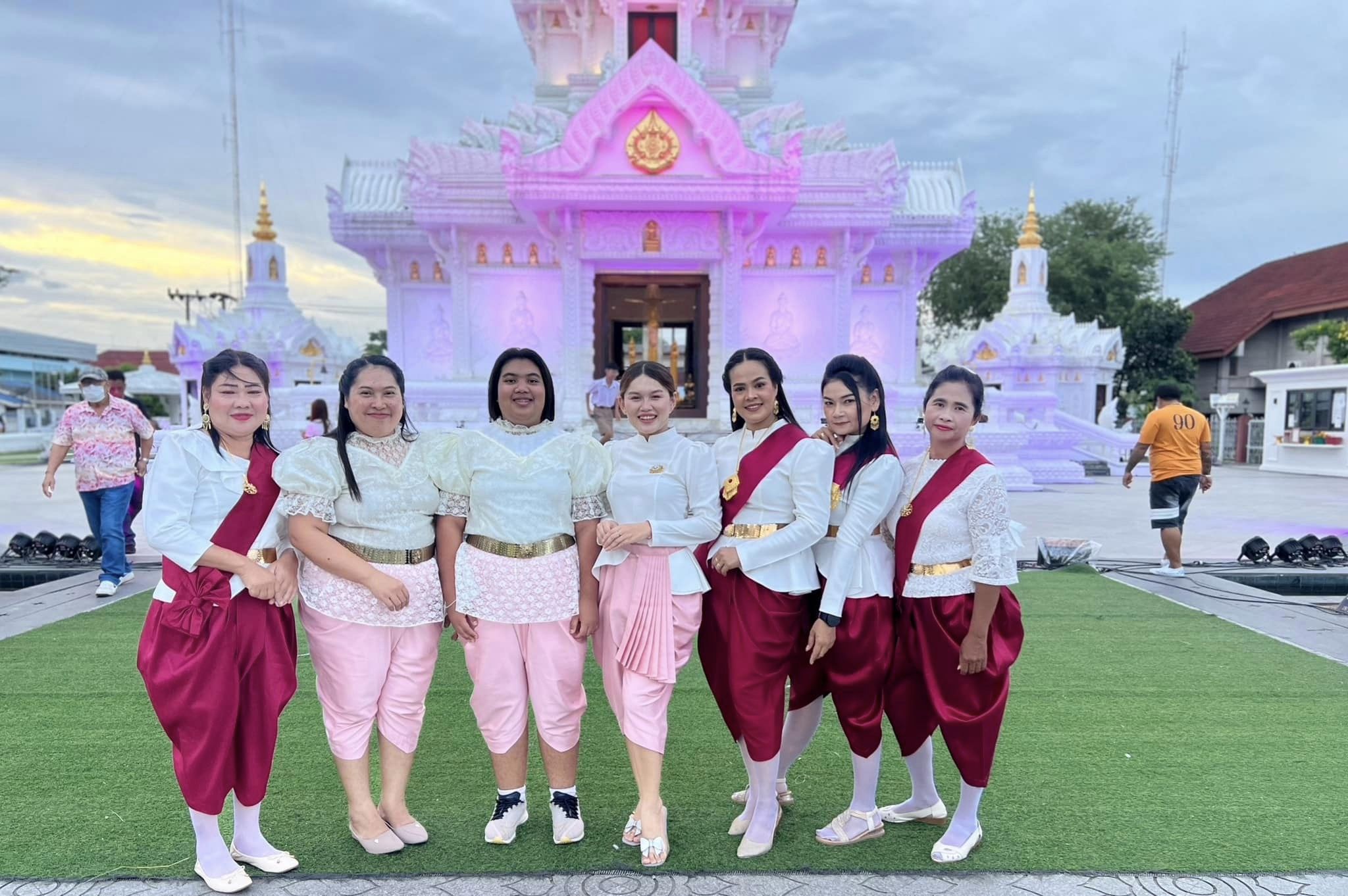 วันอาทิตย์ที่ 23 กรกฎาคม  2566  เวลา 19.00น.  ณ  สนามหน้าเมืองนครศรีธรรมราช นายอภินันท์ ชนะภัย นายกเทศมนตรีตำบลกะปาง มอบหมายให้พนักงานเทศบาลตำบลกะปาง  ร่วมรับชมการแสดงโขนพระราชทาน  เรื่อง รามเกียรติ์ ชุด หนุมานชาญกำแหง นำแสดงโดยคณะนักแสดงโรงมหรสพหลวงศาลาเฉลิมกรุง ณ  สนามหน้าเมืองนครศรีธรรมราช